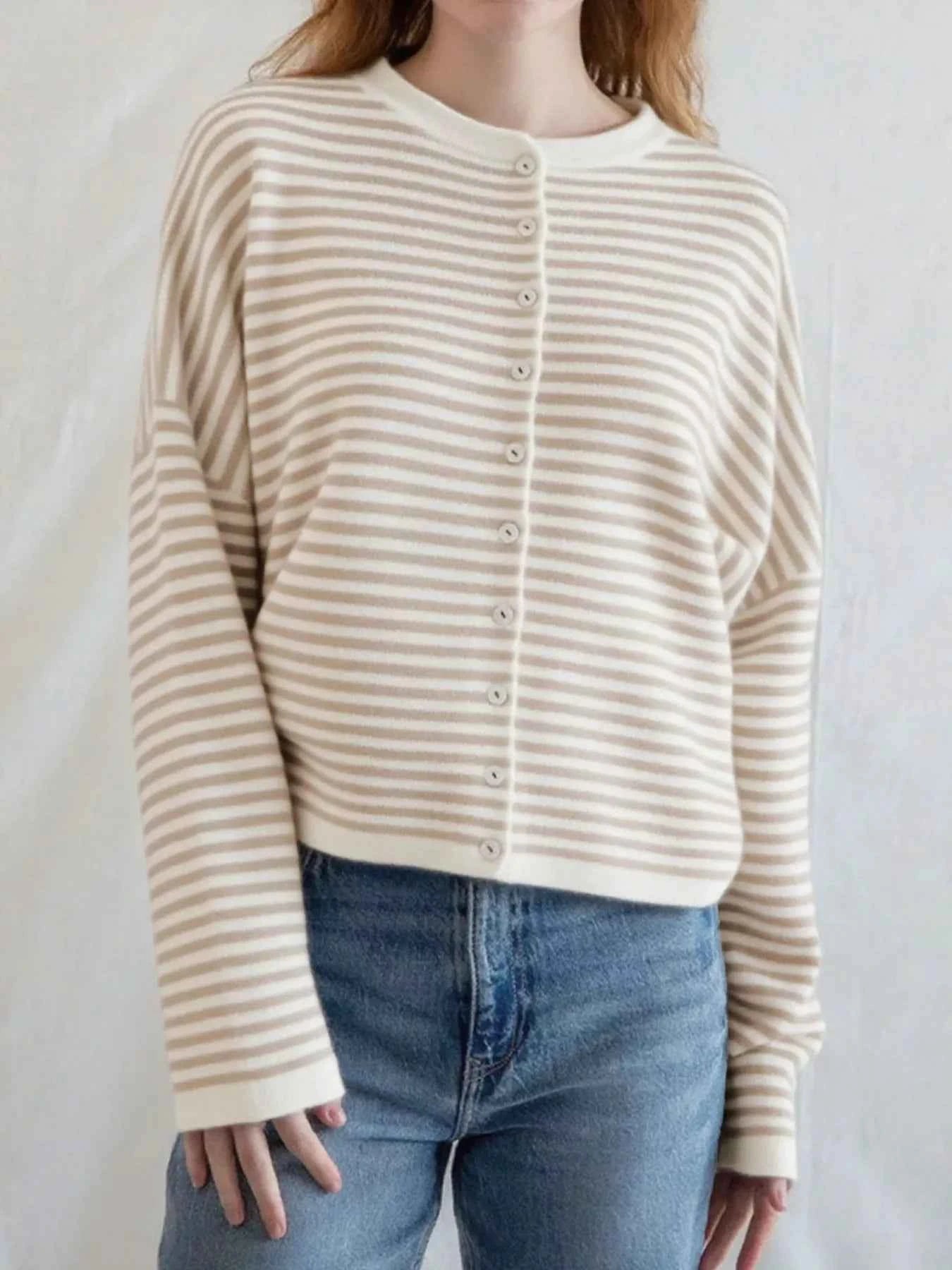 Striped Button Front Long Sleeve Cardigan 56fa8158-8afa-4b56-848b-06f269c3daa7-Max-Origin