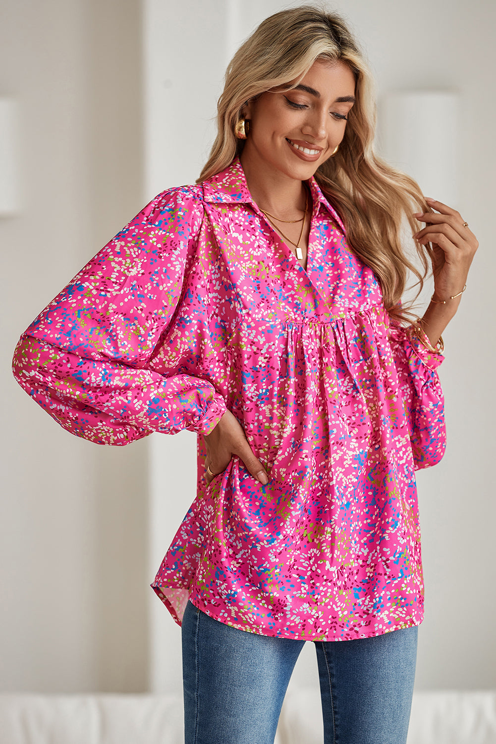 Bonbon Abstract Print Loose Fit Collared V Neck Babydoll Blouse 5729377672dd10bf