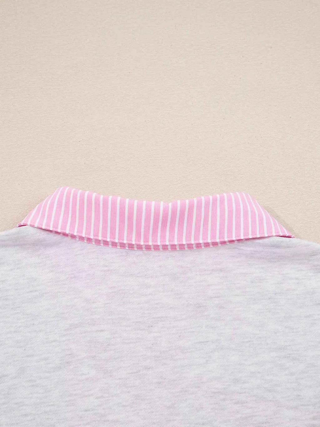 Contrasted Trim Frilled Collar Drop Shoulder Top and Drawstring Pant Set 57819c35c56b41728ccacc7655124bcd-Max-Origin