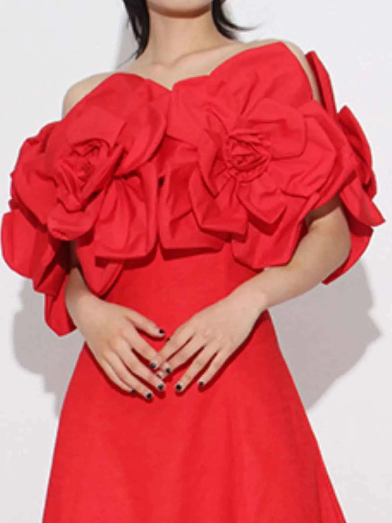 Flower Off-Shoulder Maxi Dress 578a7597-de37-413d-8965-edb8aa5ac0e7-Max-Origin