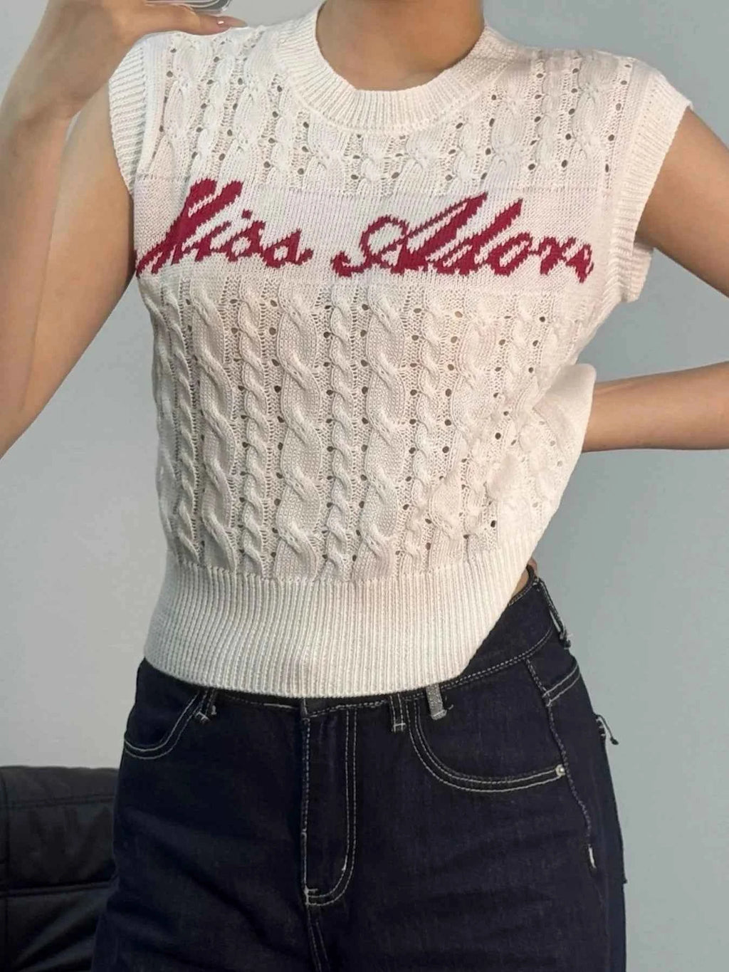 Cable Knit Round Neck Sweater Vest 5791faf4f1a94b6d8a5a1d9c4be65cc0-Max-Origin