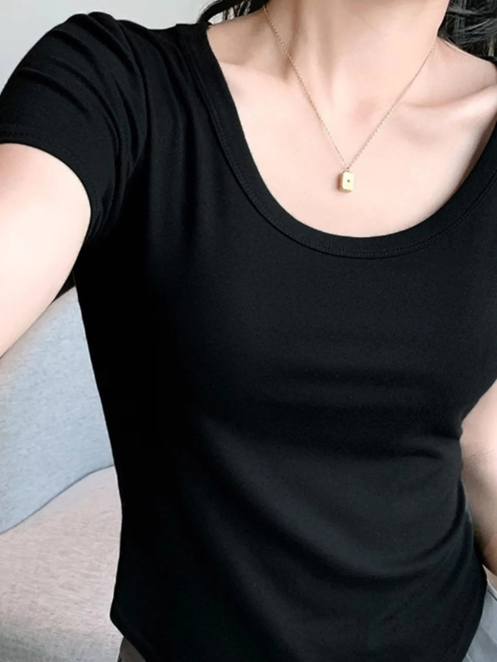 Plus Size Round Neck Short Sleeve T-Shirt 57c99e31-d6ca-4651-8a97-4ac40ddf6aa0-Max-Origin