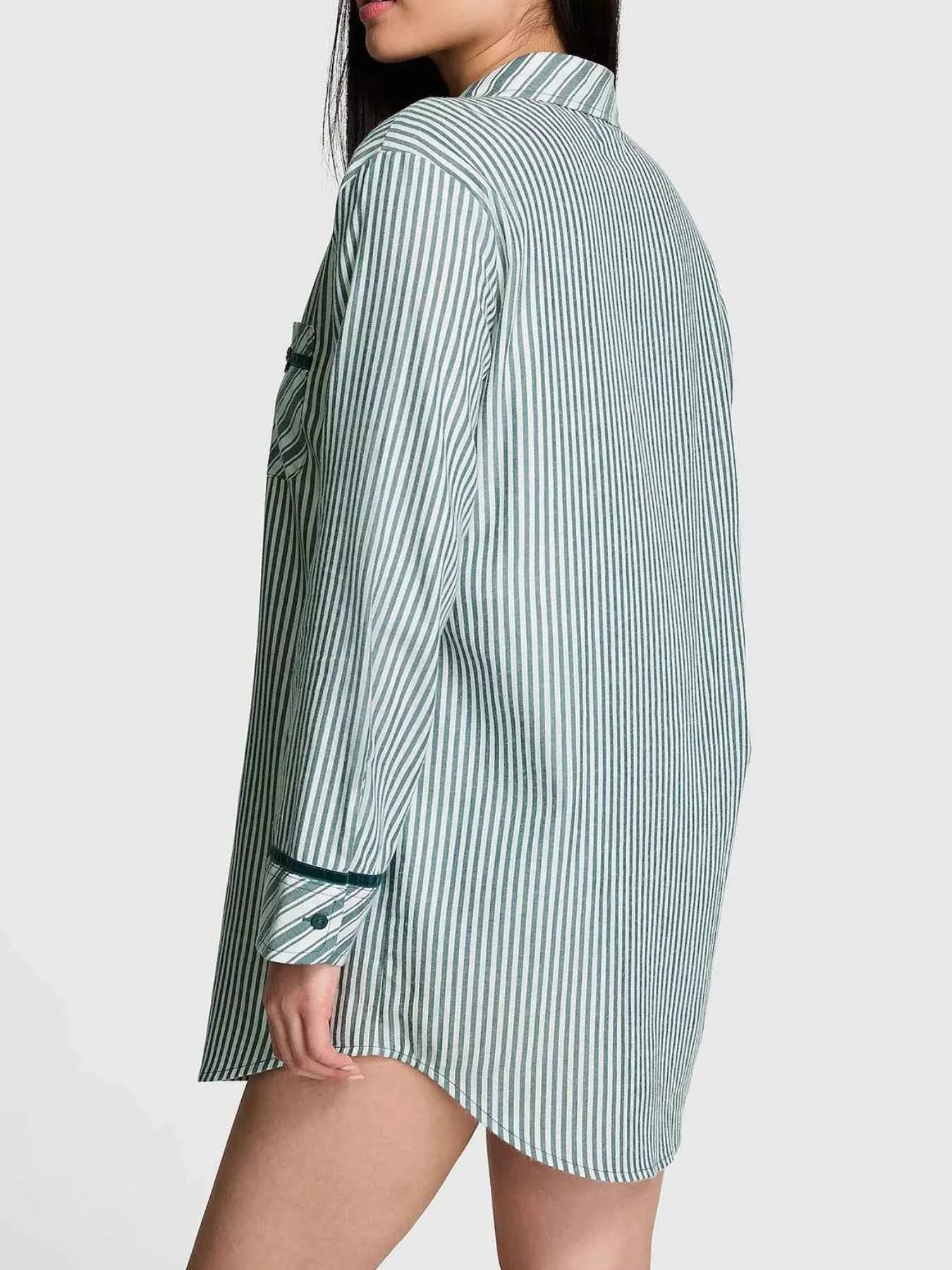 Striped Long Sleeve Button-Up Shirt 582d9900-d928-41d5-b427-28064ebaff55-Max-Origin