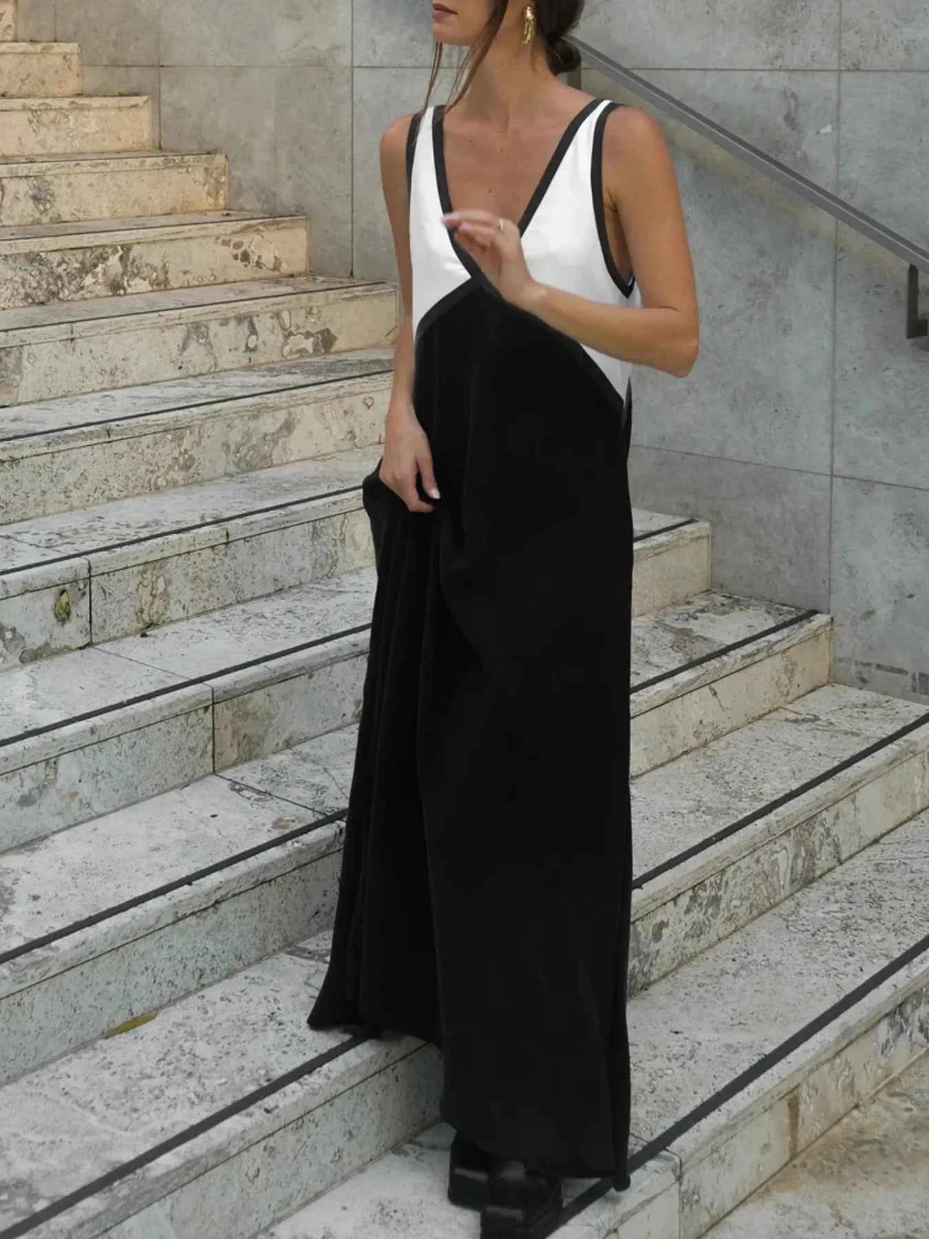 Color Block V-Neck Sleeveless Maxi Dress Black 583153d3004e42ccac6c9157b54ec4c3-Max-Origin