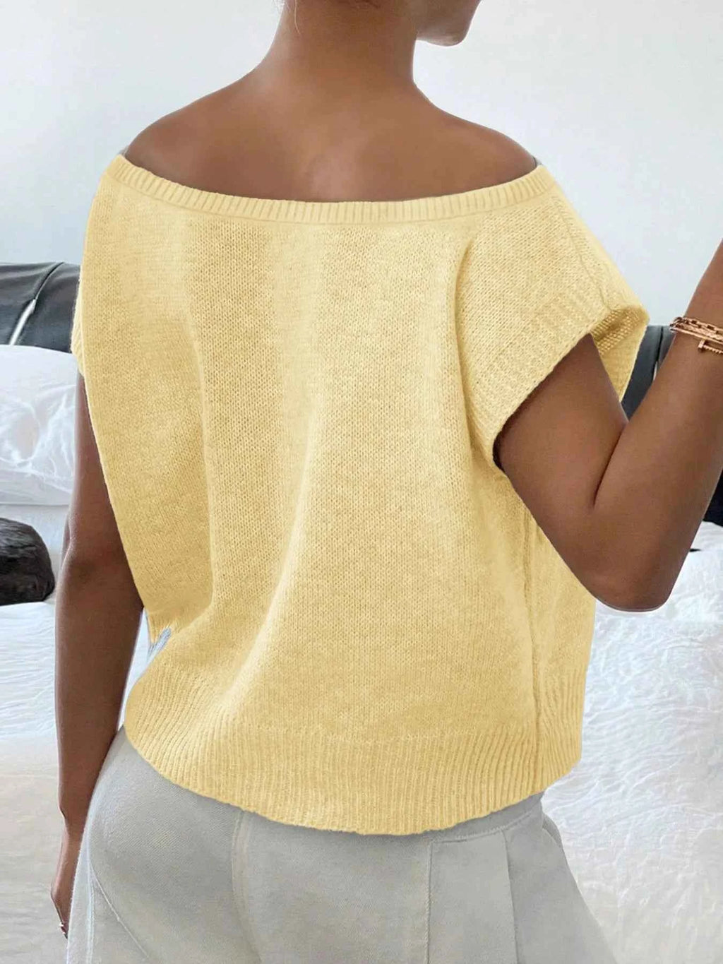 Ribbed Hem Boat Neck Sweater 5892986f-222c-4467-a67f-94e02a30bd87-Max-Origin