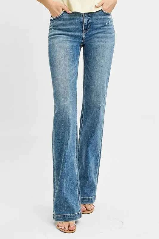 RISEN Full Size Distressed Detail Bootcut Jeans Plus Size Medium 58a6c55d-b8aa-4460-8648-c916b0359ce6-Max-Origin