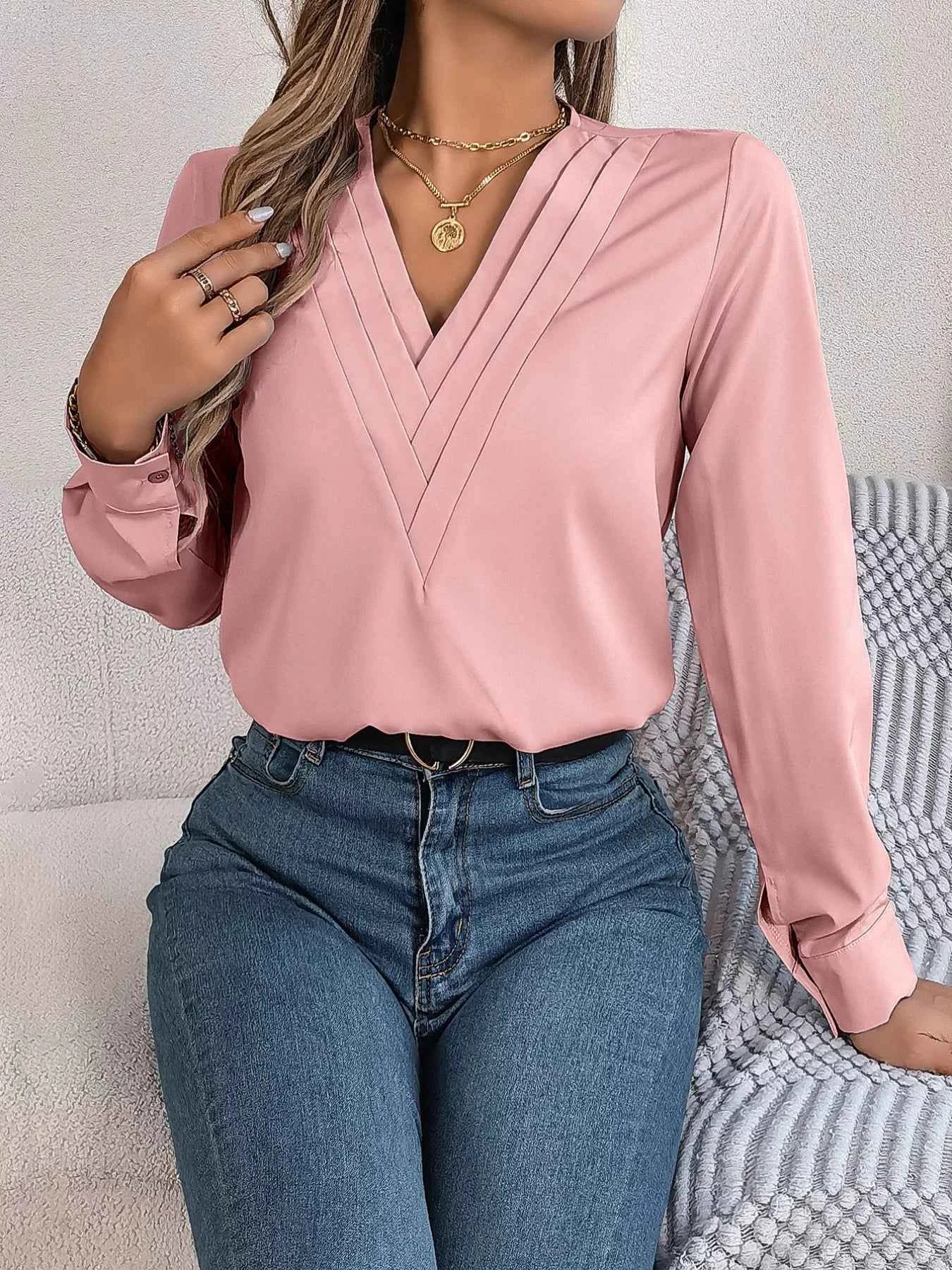 Layered V-Neck Long Sleeve Blouse 58d6a289-2c7b-4ccb-86f2-75ceb7e9b73f-Max-Origin