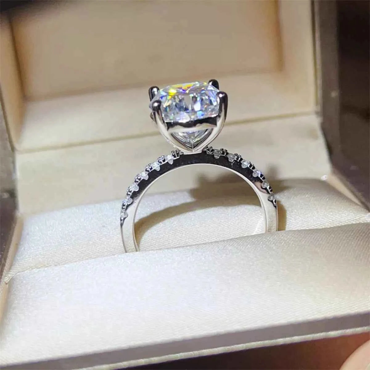 8 Carat Moissanite 925 Sterling Silver Ring 5931e668-4287-4771-ae41-1aeee80f9f75-Max-Origin
