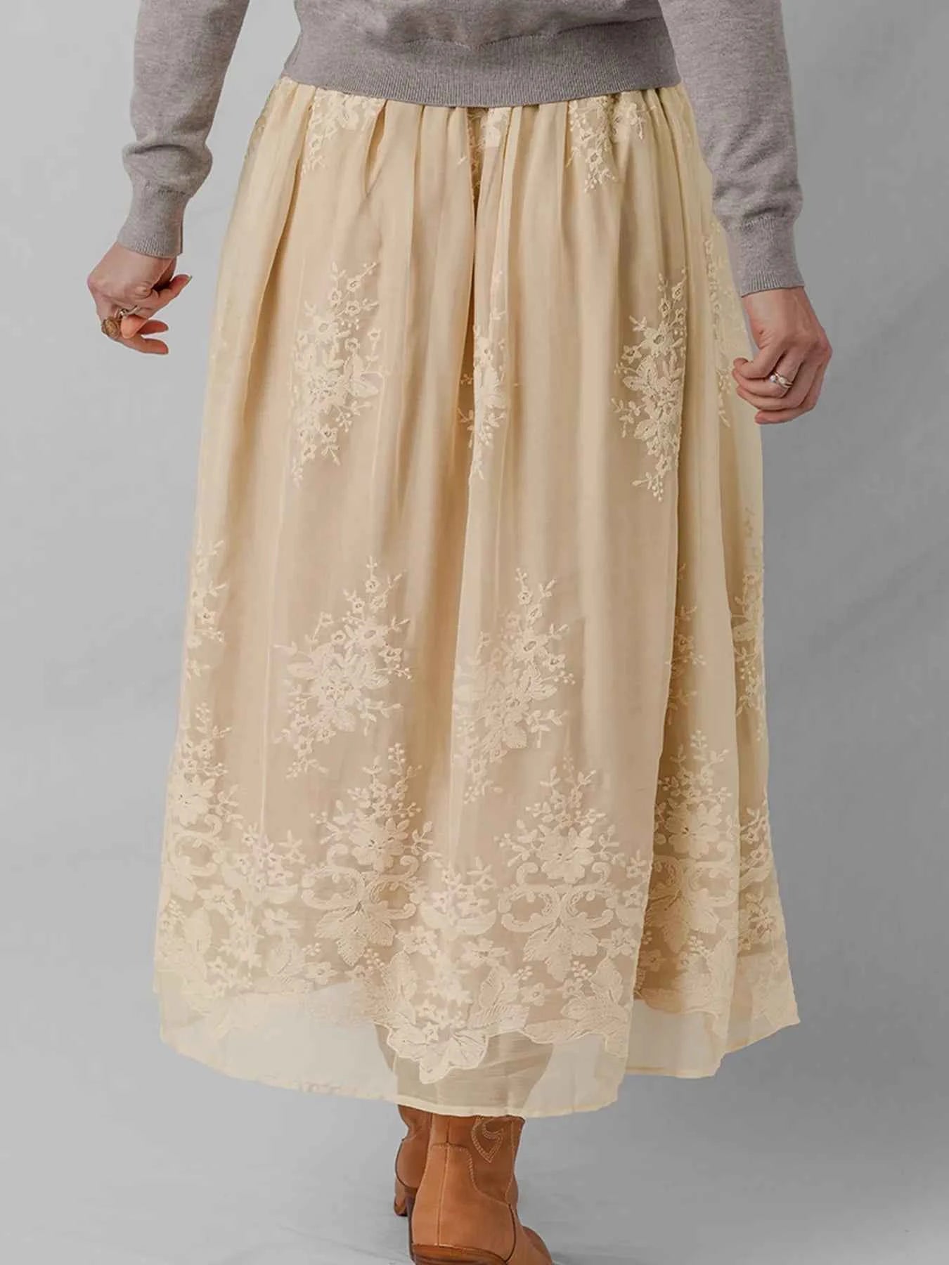 Embroidered Mesh Overlay Flowy Midi Skirt 597fdb8add8140dbb56e4d3262cf8ca8-Max-Origin