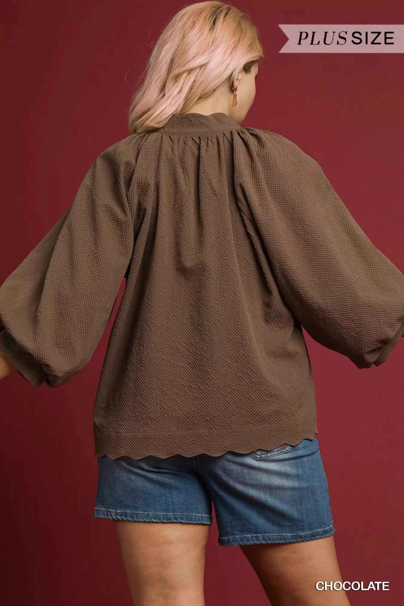 Umgee Full Size Textured Notched Balloon Sleeve Blouse Plus Size 59a9e18f-82d7-4915-8b3f-b404b2337be7-Max-Origin