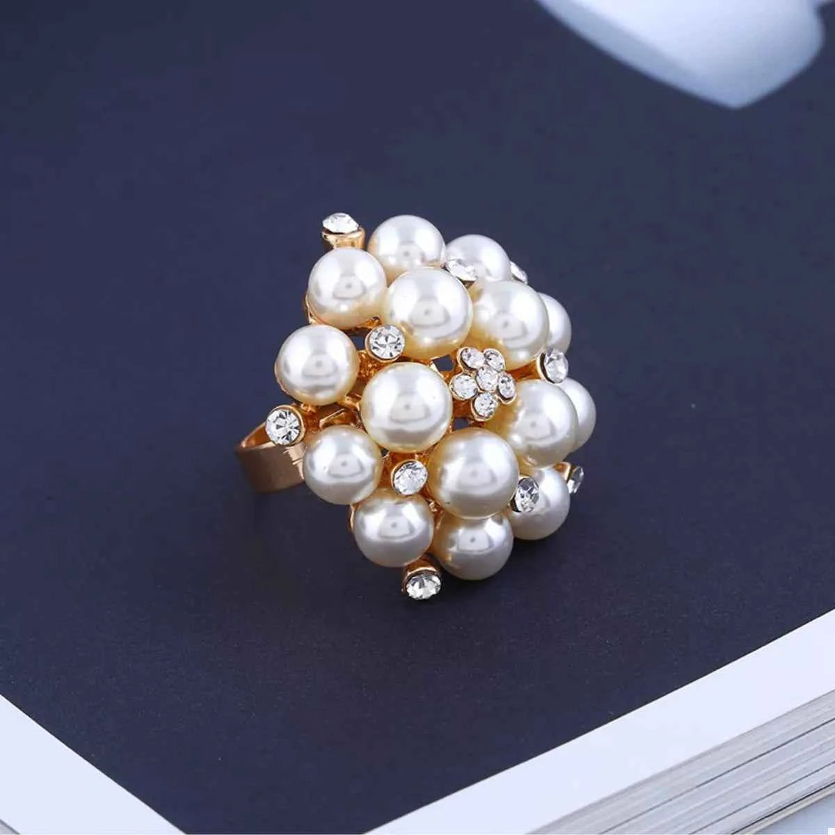 Pearl Cluster Ring 59c8aa7c-41e8-4bd0-b517-f4f24ffe5f95-Max-Origin