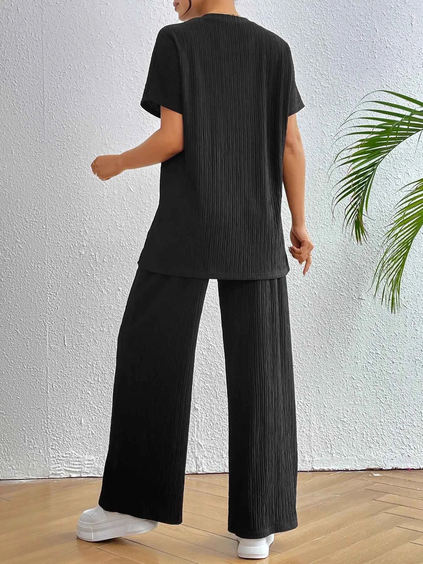 V-Neck Short Sleeve Top and Pants Set 59da17814ac24d66b040adb74f37f872-Max-Origin