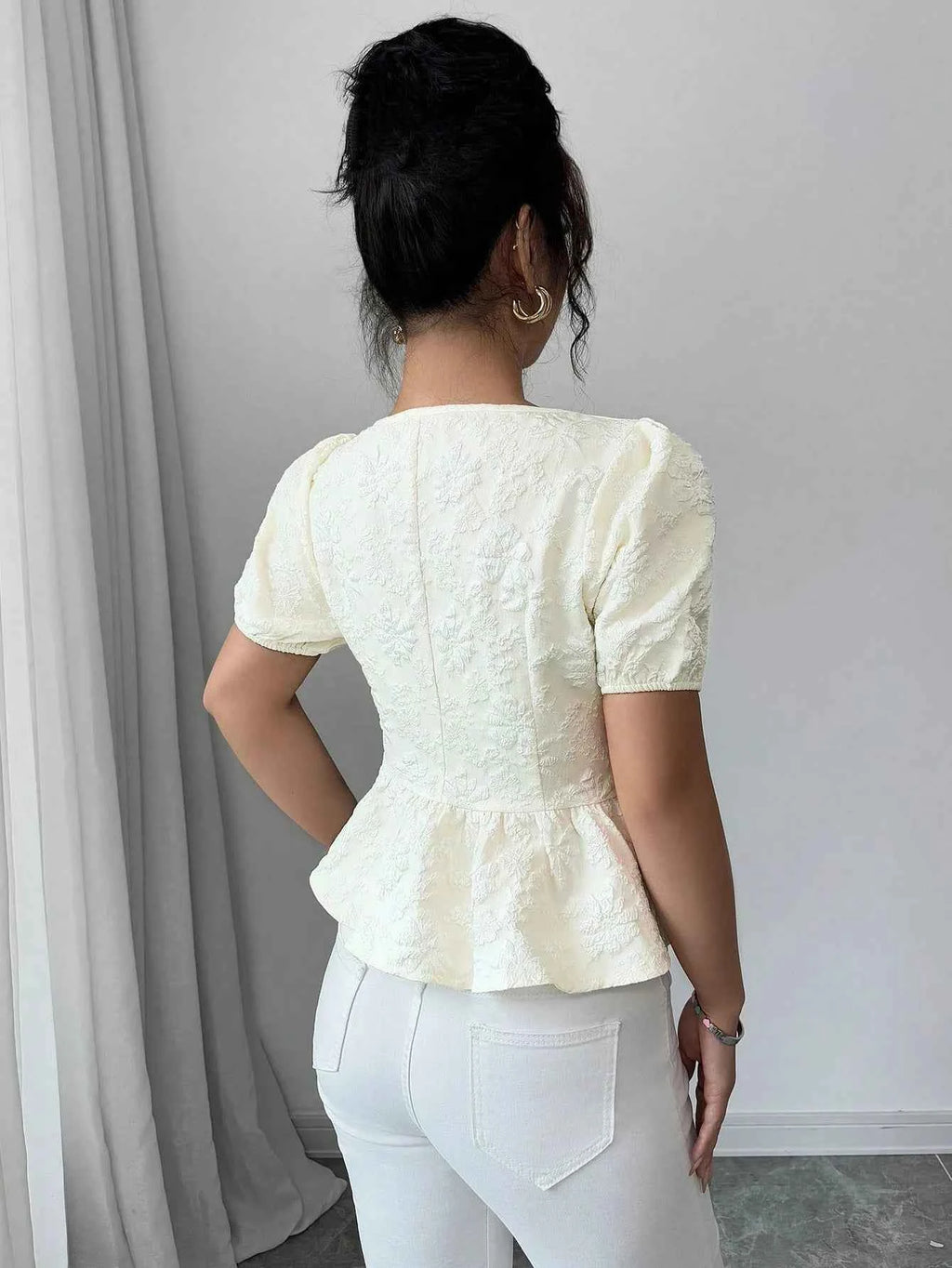 Peplum Button-Front Blouse 5a000fdb-91f5-4608-9537-60d70ff1e363-Max-Origin
