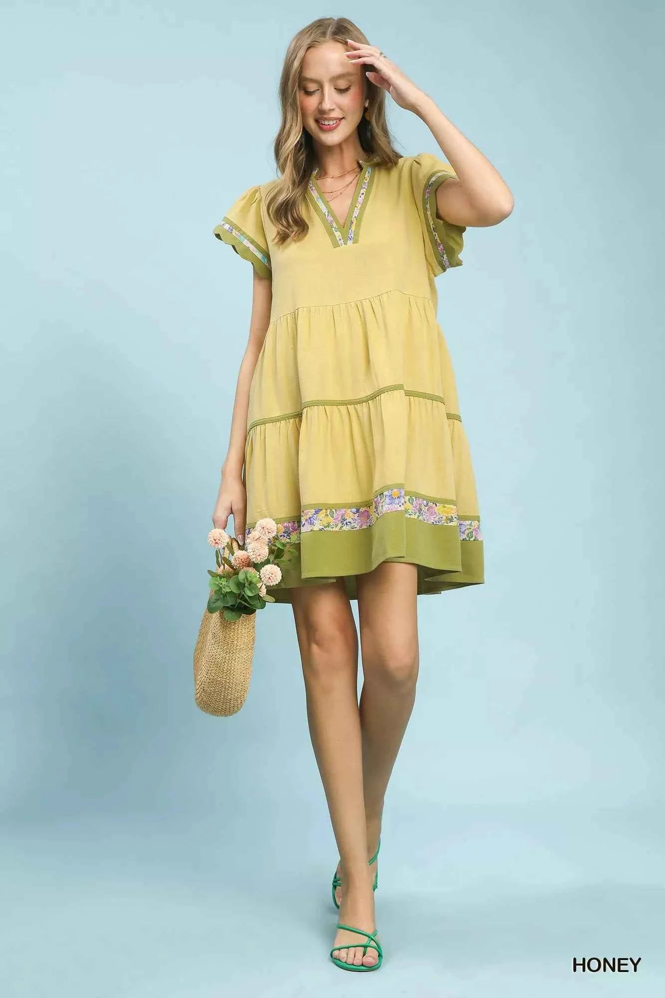 Umgee Linen Tiered Flutter Sleeve Dress with Floral Trim 5a501ba0-f386-4657-831f-e34ae6677fb6-Max-Origin