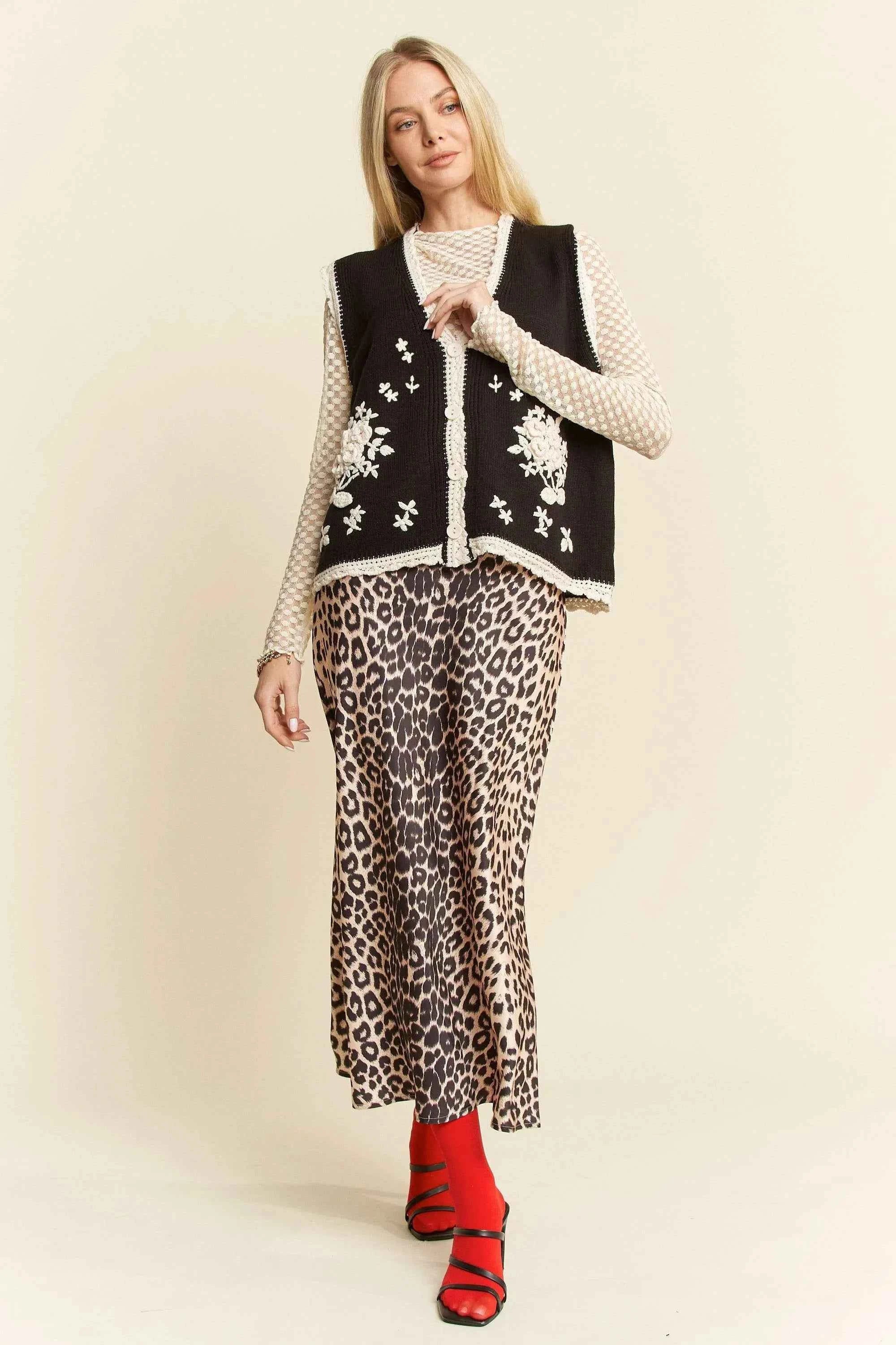 Davi & Dani Floral Embroidered Lace Sweater Knit Vest 5a5635bba2e74dad9866a605b2b4706d-Max-Origin