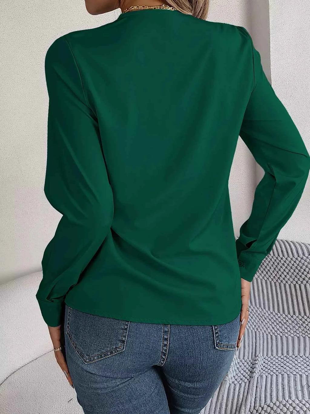 Layered V-Neck Long Sleeve Blouse 5a77a3ce-d553-4c13-8ff1-080bc606f5da-Max-Origin