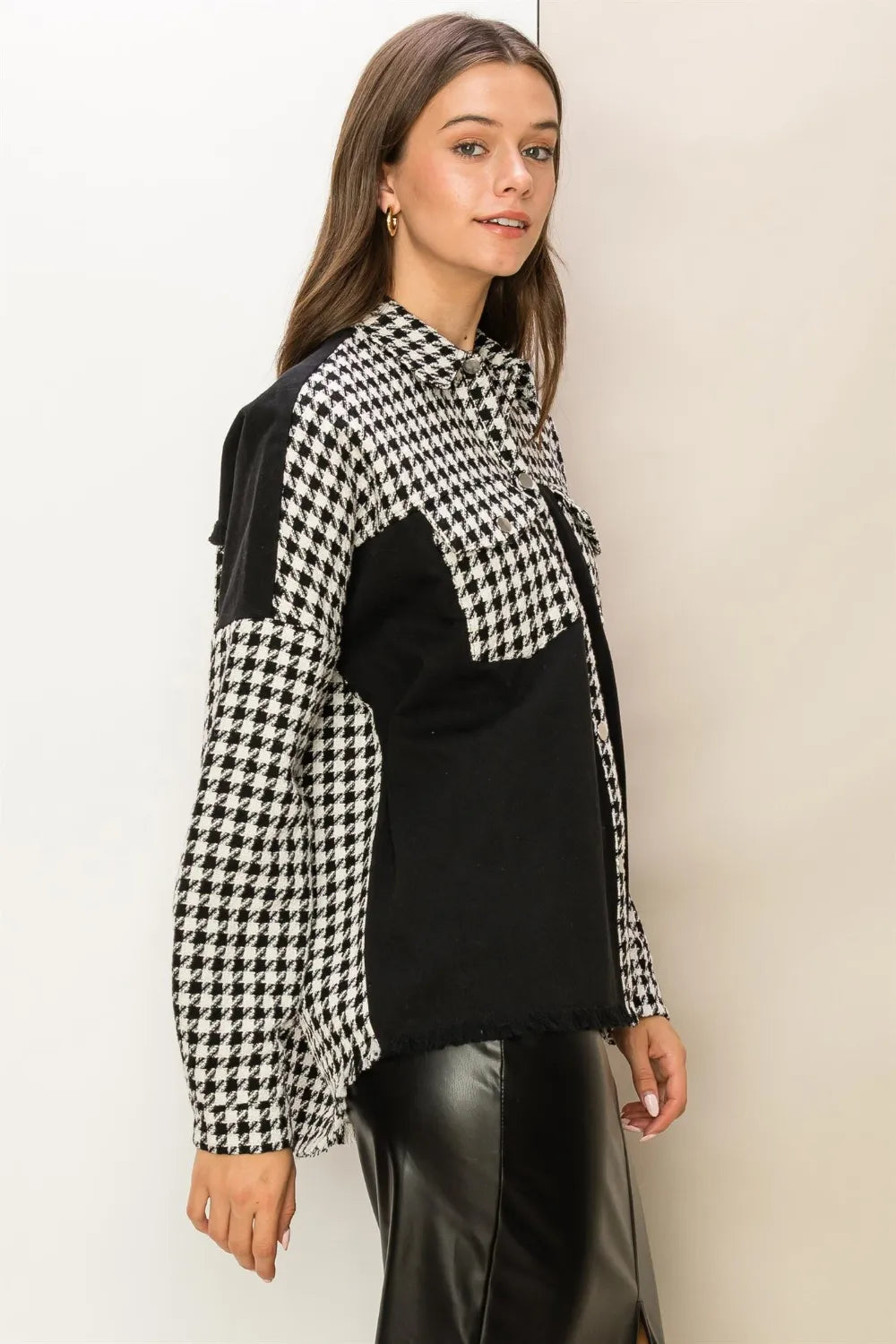 HYFVE Houndstooth Contrast Raw Hem Jacket 5a97fb6a-1cf2-4ccb-a07a-de242a1804e0-Max