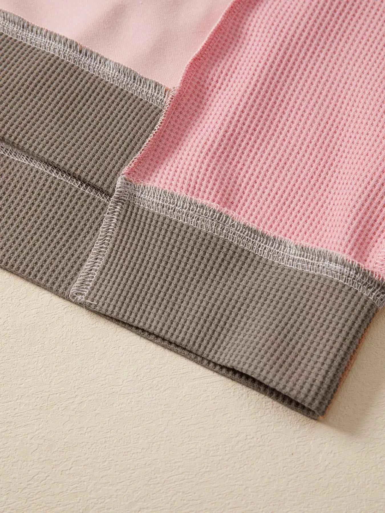 Color Block Mix Texture Waffle Patchwork Oversize Sweatshirt 5b31d98ed793418f8105f6be6ebc6bd8-Max-Origin