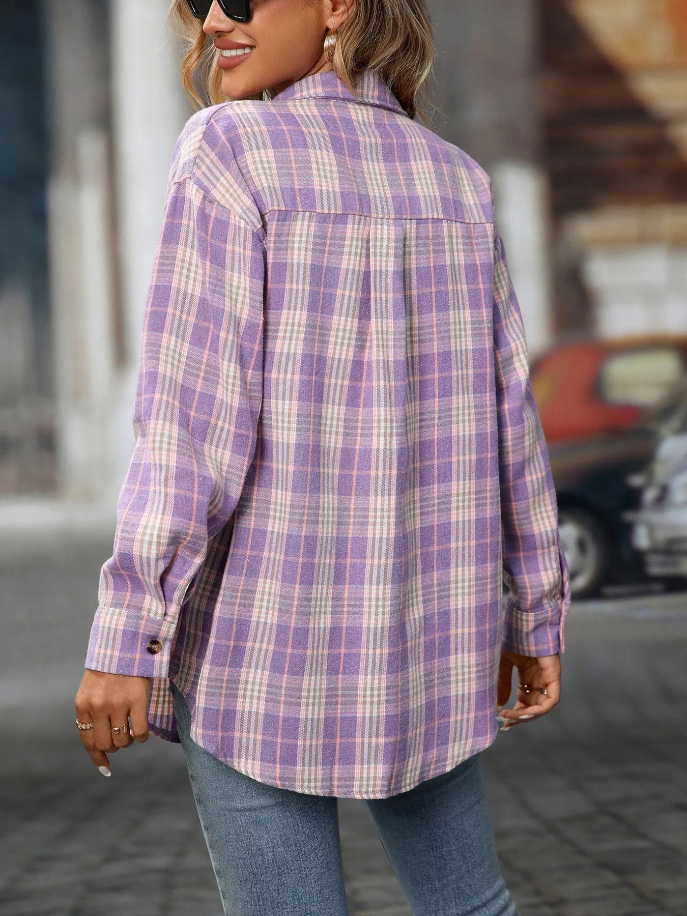 Plaid Button-Down Oversized Shirt 5b371a36-ce9b-48f7-8879-82cdedf3ba02-Max-Origin
