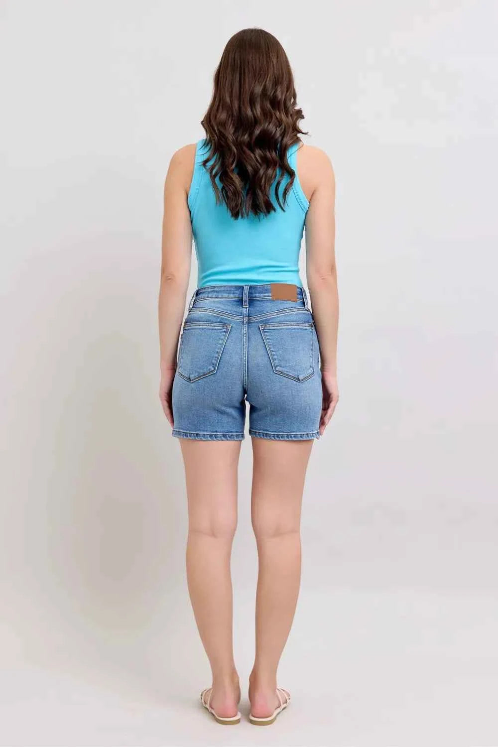 Judy Blue Full Size 2 Button Denim Shorts with Pockets Plus Size 5b3cf120-27b5-4ac7-8f3e-a9999313438f-Max