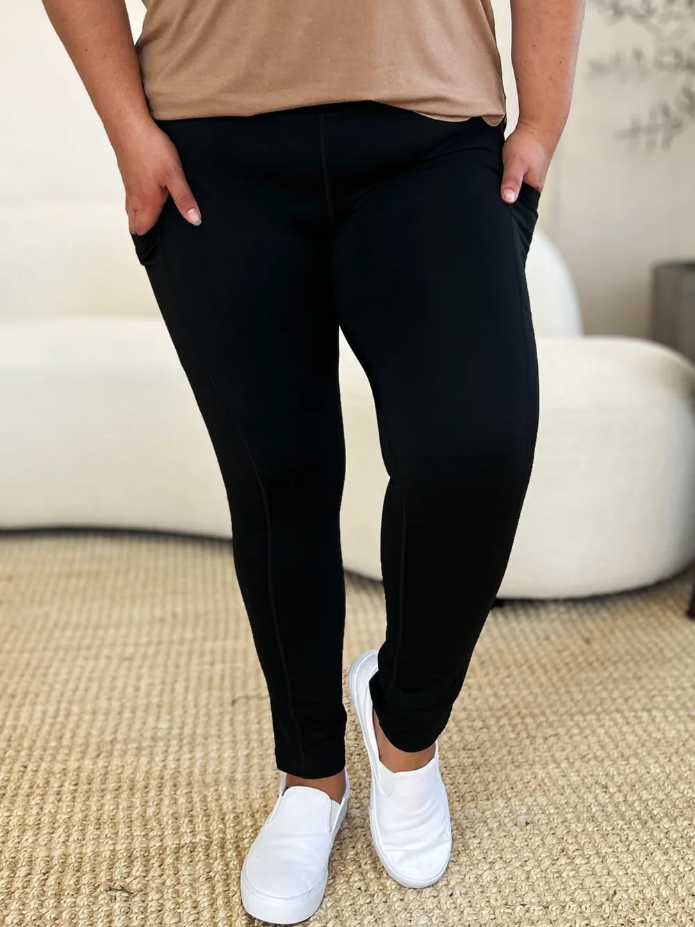 Wide Waistband Sports Leggings 5b7a9769-4b8c-4a00-8cc9-60d0a80d8a87-Max