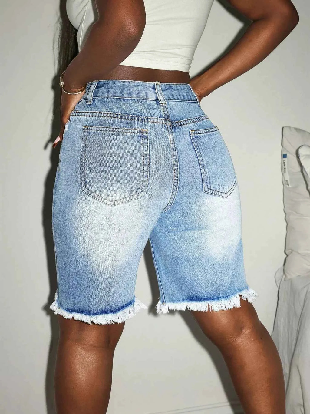 Distressed High Waist Frayed Hem Denim Shorts 5bbd5203aae84f5eab76e04f3e76523a-Max-Origin