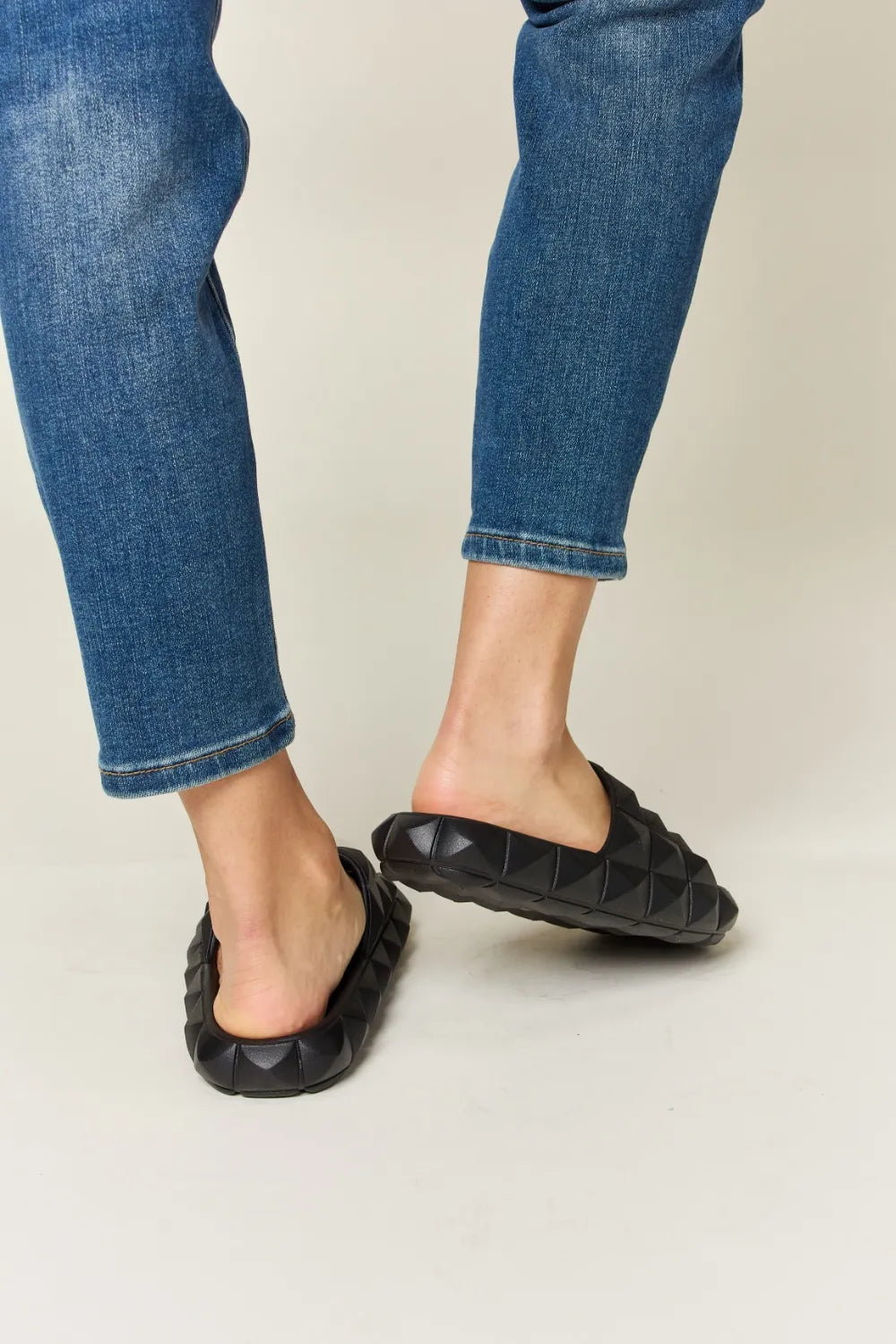 WILD DIVA Pyramid Stud Toe Band Footbed Sandals 5be5de2c-d6b1-4ad7-a03c-ca5d06d502b4-Max