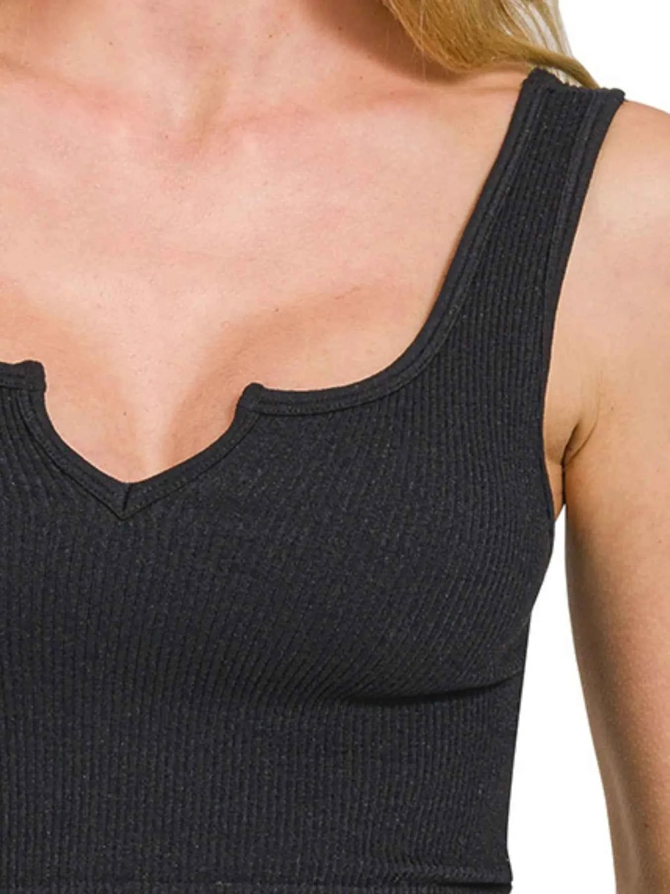 Zenana Seamless Split Neck Bra Tank Top 5c9e5171-c669-453c-a4ea-bd6920e6caef-Max-Origin