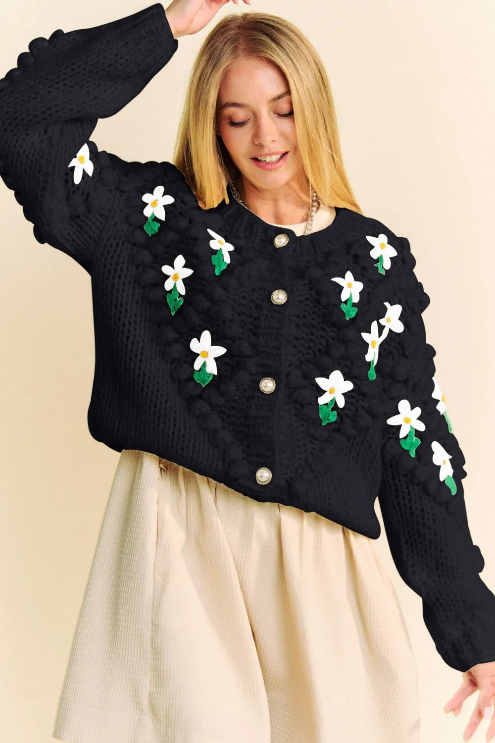 Davi & Dani Floral Pattern Button Down Cardigan 5ce45a99-5df9-4cb6-afb8-d15c8eb6b35e-Max