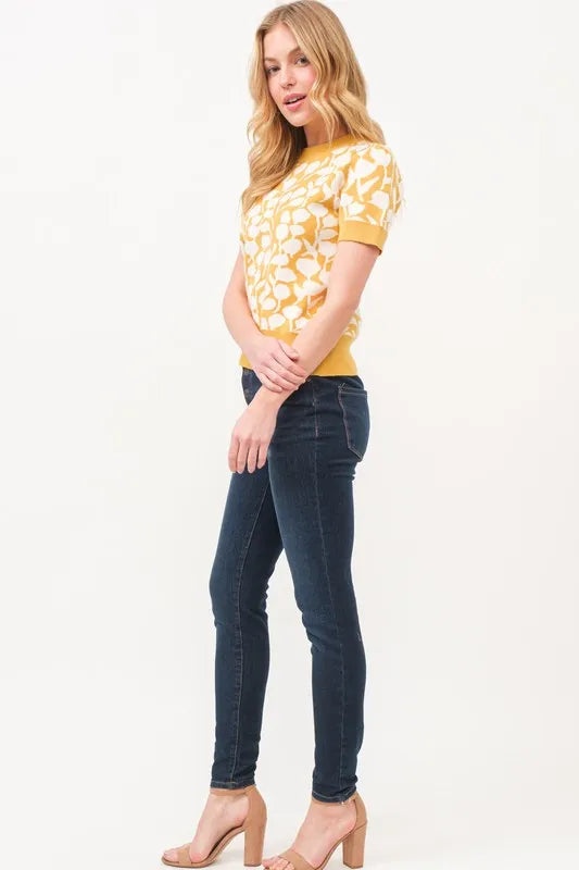 And The Why Short Sleeve Leaf Pattern Knit Top 5d08d5a7de6b4dc7985ebaa057ffb4d8-Max-Origin