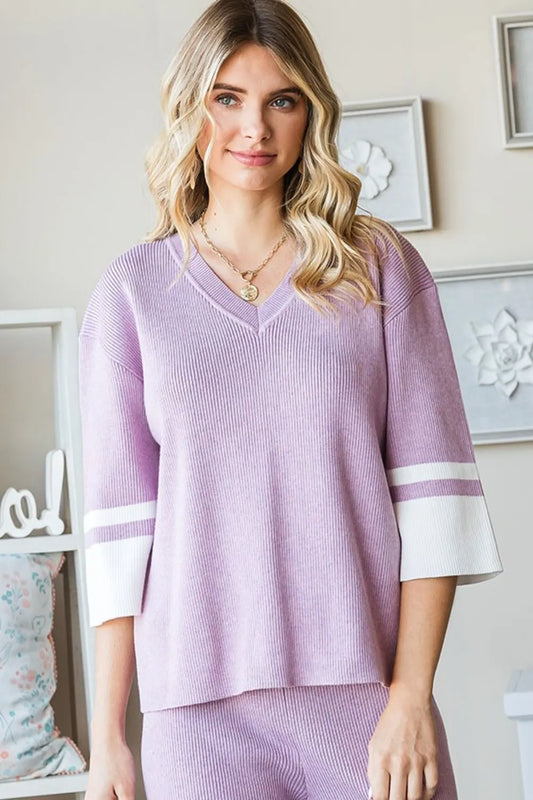 Contrast V Neck Ribbed Knit Top 5d1790db-95d2-4c14-b757-3e134becf833-Max