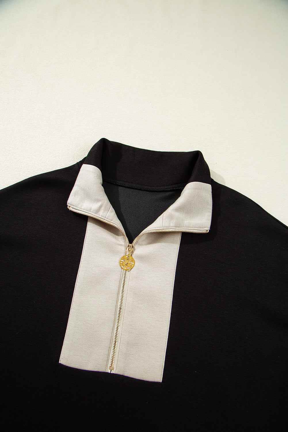 Black Colorblock Zipper Collar T Shirt and Shorts Set 5d64bae1310753f0