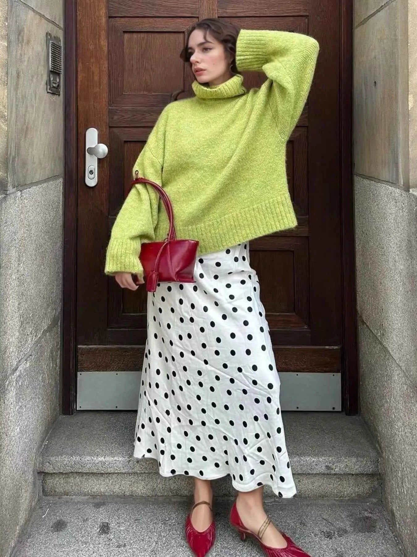 Turtleneck Knit Dropped Shoulder Sweater 5dae9d3b-bf97-4577-a7a6-f56e9ca4c429-Max-Origin