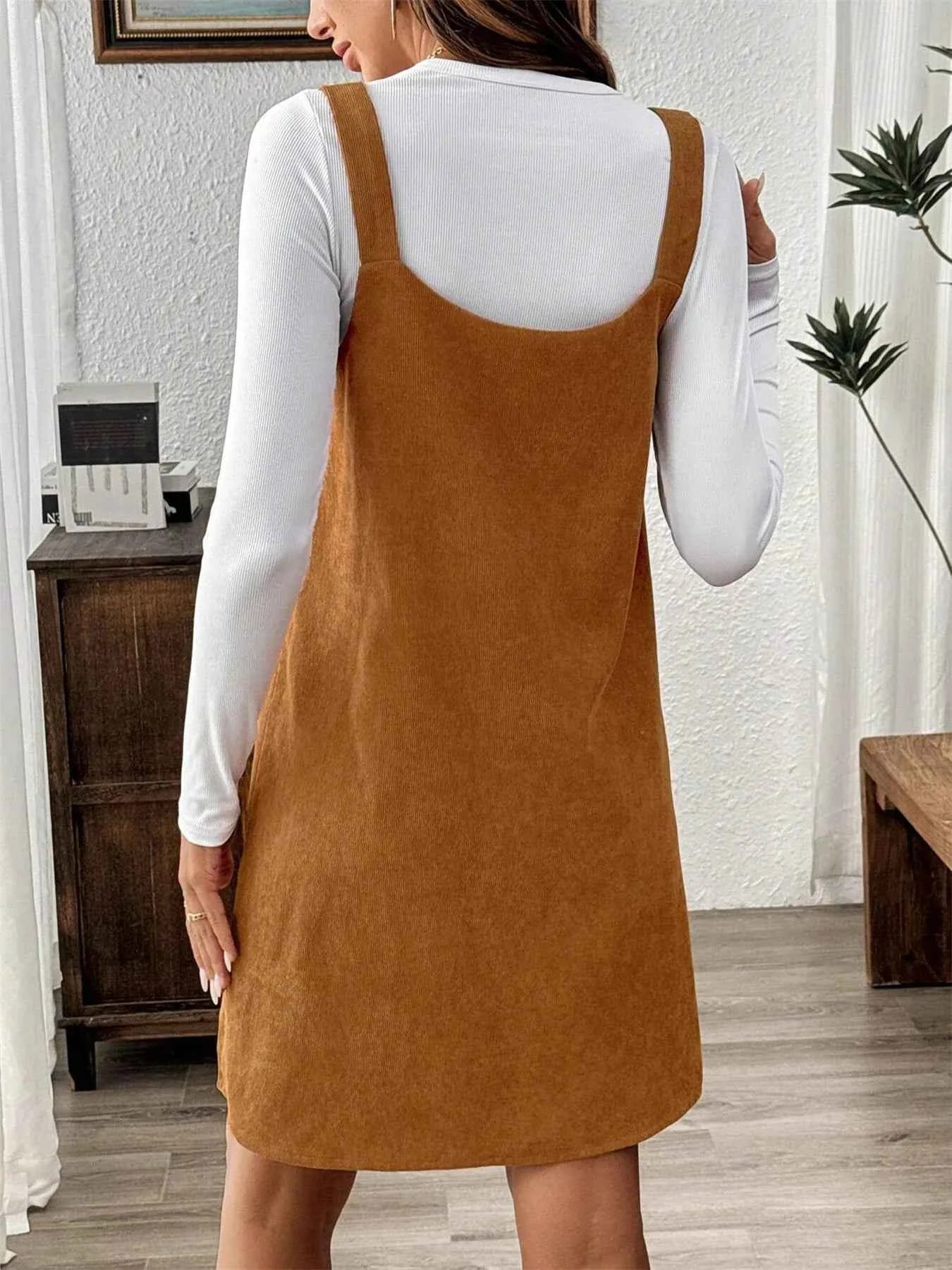 Corduroy Overall Dress with Pockets 5dc0e23e288d4ec29d5ae592309fb0cc-Max-Origin