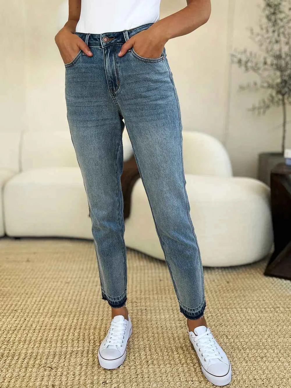 Judy Blue Full Size Mid Rise Rigid Magic Release Hem Jeans 5dea2263-f5db-40a1-b9d3-0914f7974788-Max