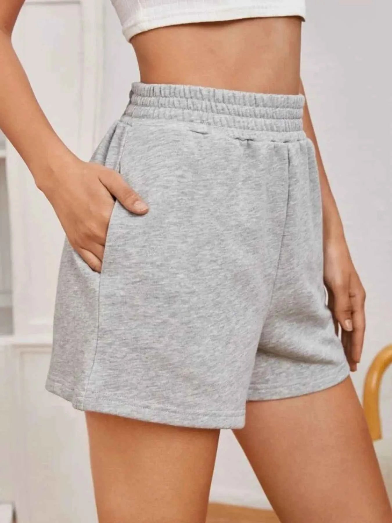 Elastic Waist Shorts with Pockets 5e42f1f7-479e-4279-a29a-fbf628463d51-Max-Origin