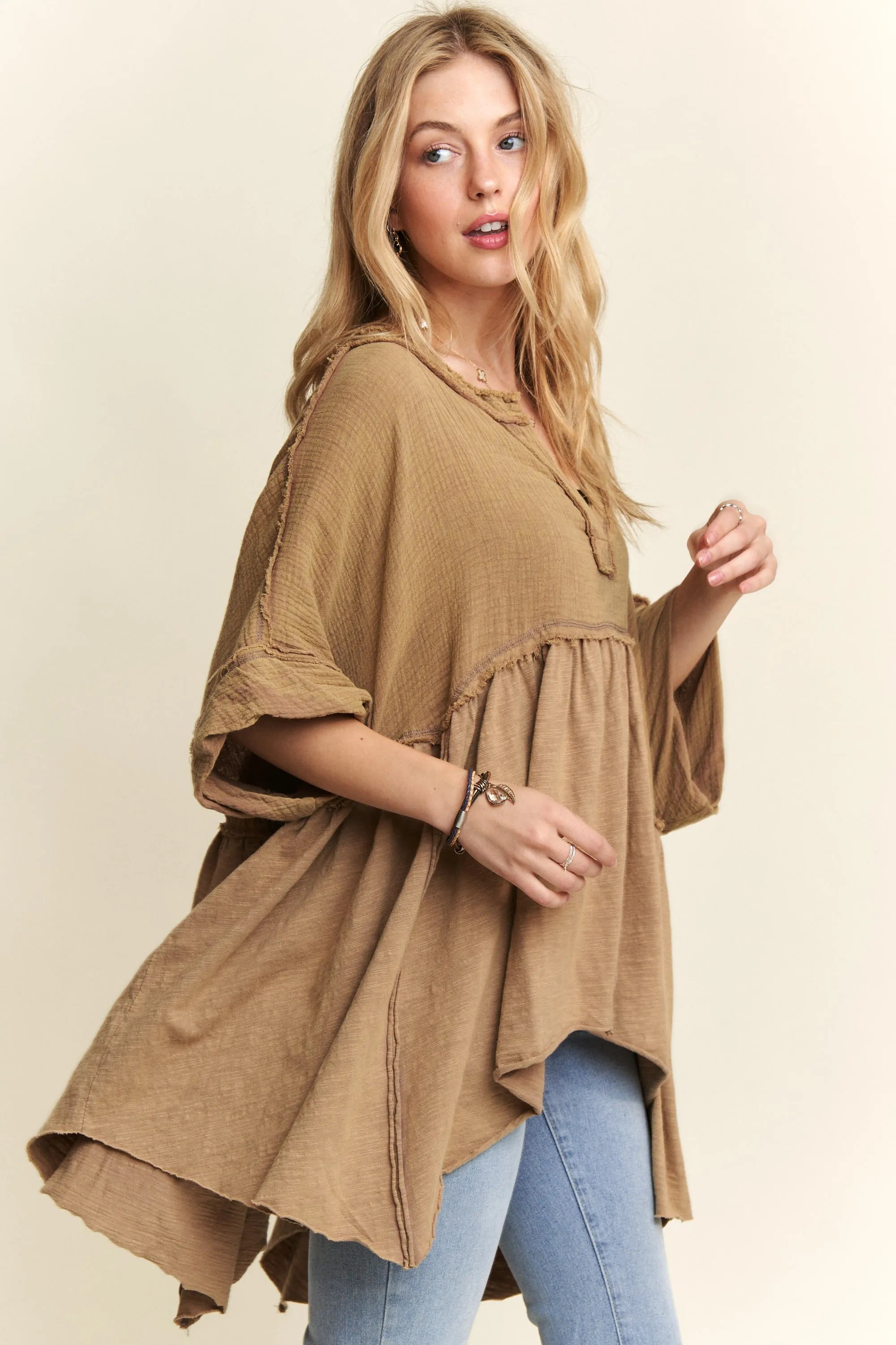ADORA Oversized Mineral Washed Flare Top 5e7d924b1ea04a2689cbb15df8a57dce-Max-Origin
