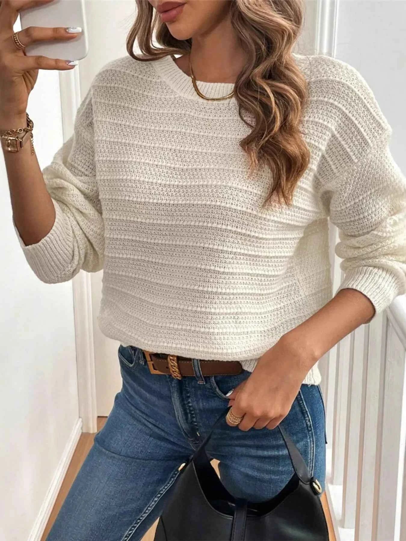Round Neck Bow-Back Knit Top