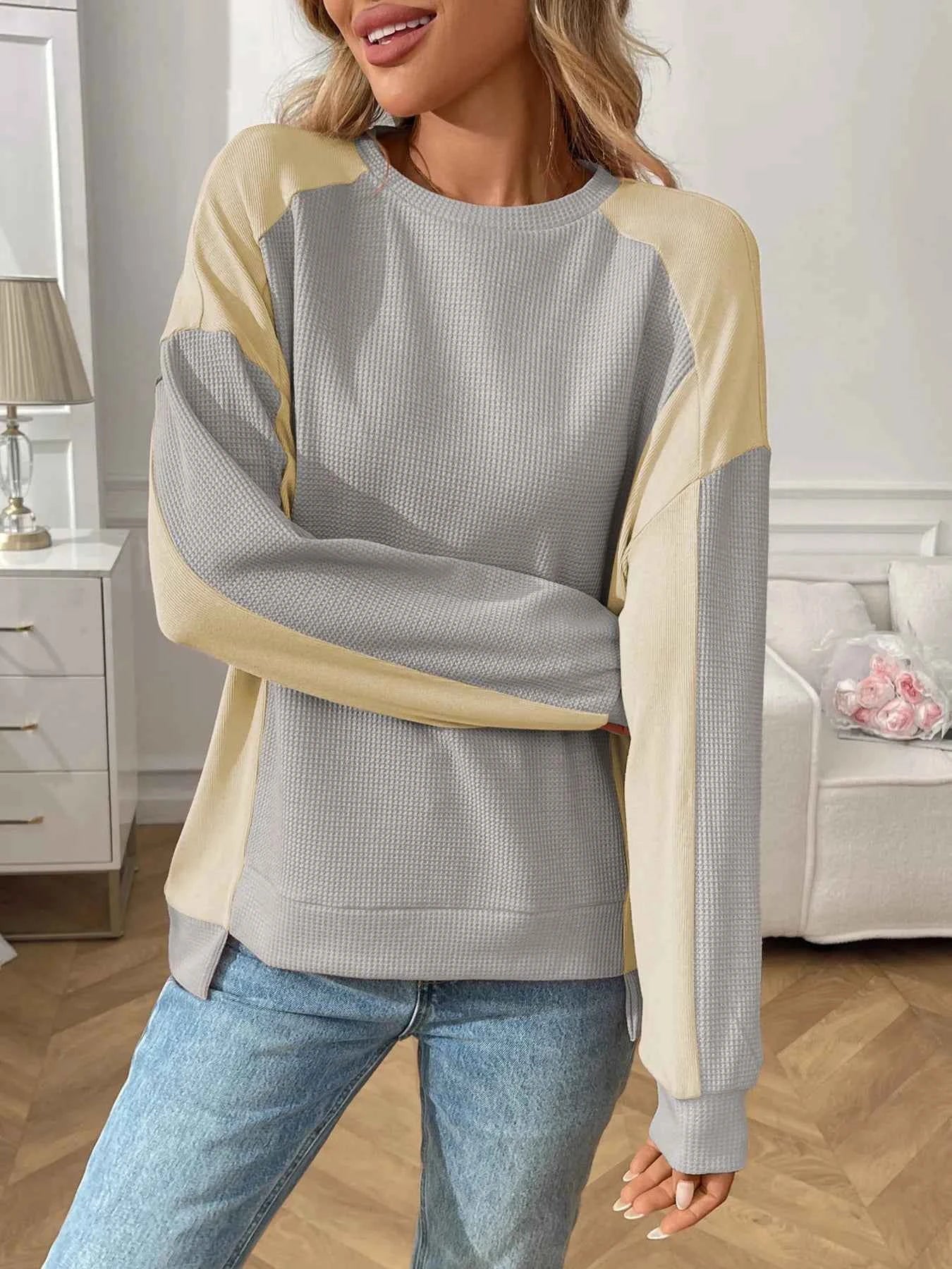 Color Block Long Sleeve Sweatshirt 5f2e375a407b4d949e32ef26811855c0-Max-Origin
