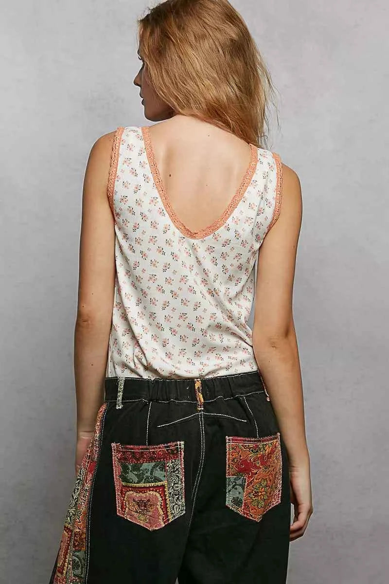 POL Ruched Floral V-Neck Tank with Lace Detail 5f654ff6-1461-4cef-a929-1a7f9c4e391d-Max-Origin