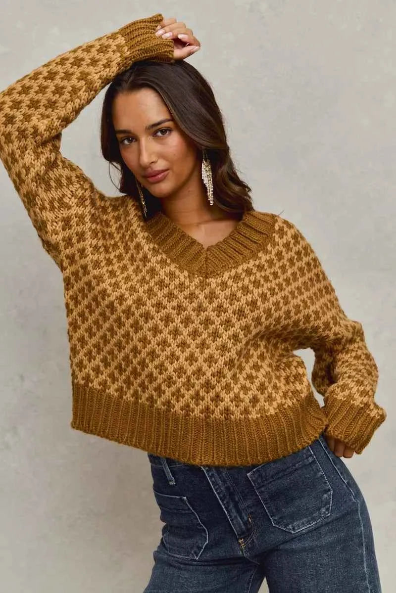 Color Block Textured Christmas Sweater V Neck Top 5f6ddacb46c3476ea469017453bad6b7-Max-Origin