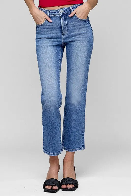 RISEN Full Size Tummy Control High Rise Crop Straight Jeans Plus Size Medium 5f847939-f77e-49e4-af14-0442762a3486-Max