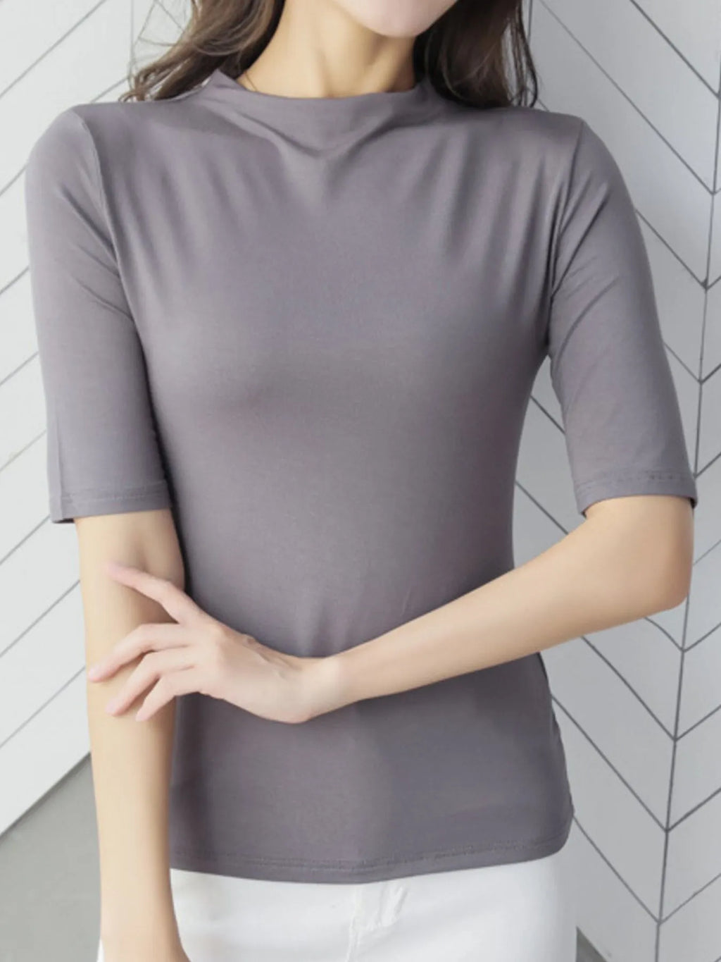 Solid Color Short Sleeve T-Shirt 5f8487ea-7541-48b6-b00d-046c48621229-Max-Origin