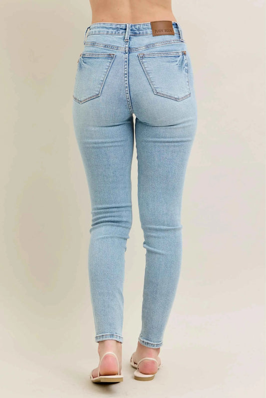 Full Size Mr Tummy Control Vintage Wash Skinny Jeans Plus Size 5f87b2d06ce04e4c8356c32048315bea-Max-Origin