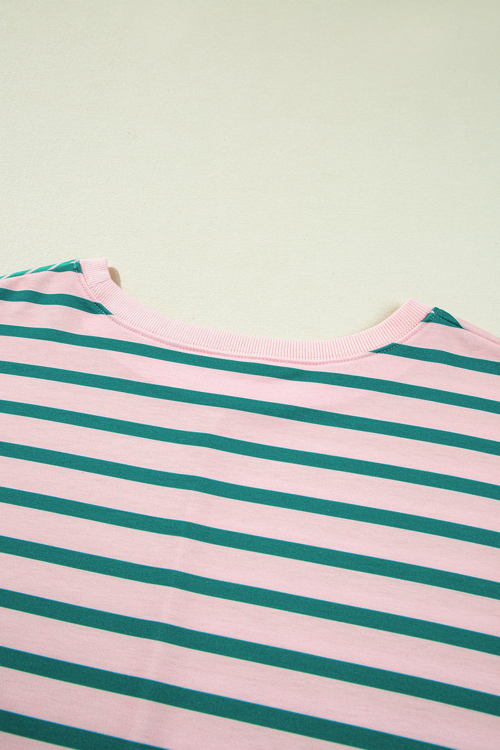 Green Stripe Colorblock Patchwork Side Slit Plus Size Sweatshirt 5fbb2c5b0a357bd4