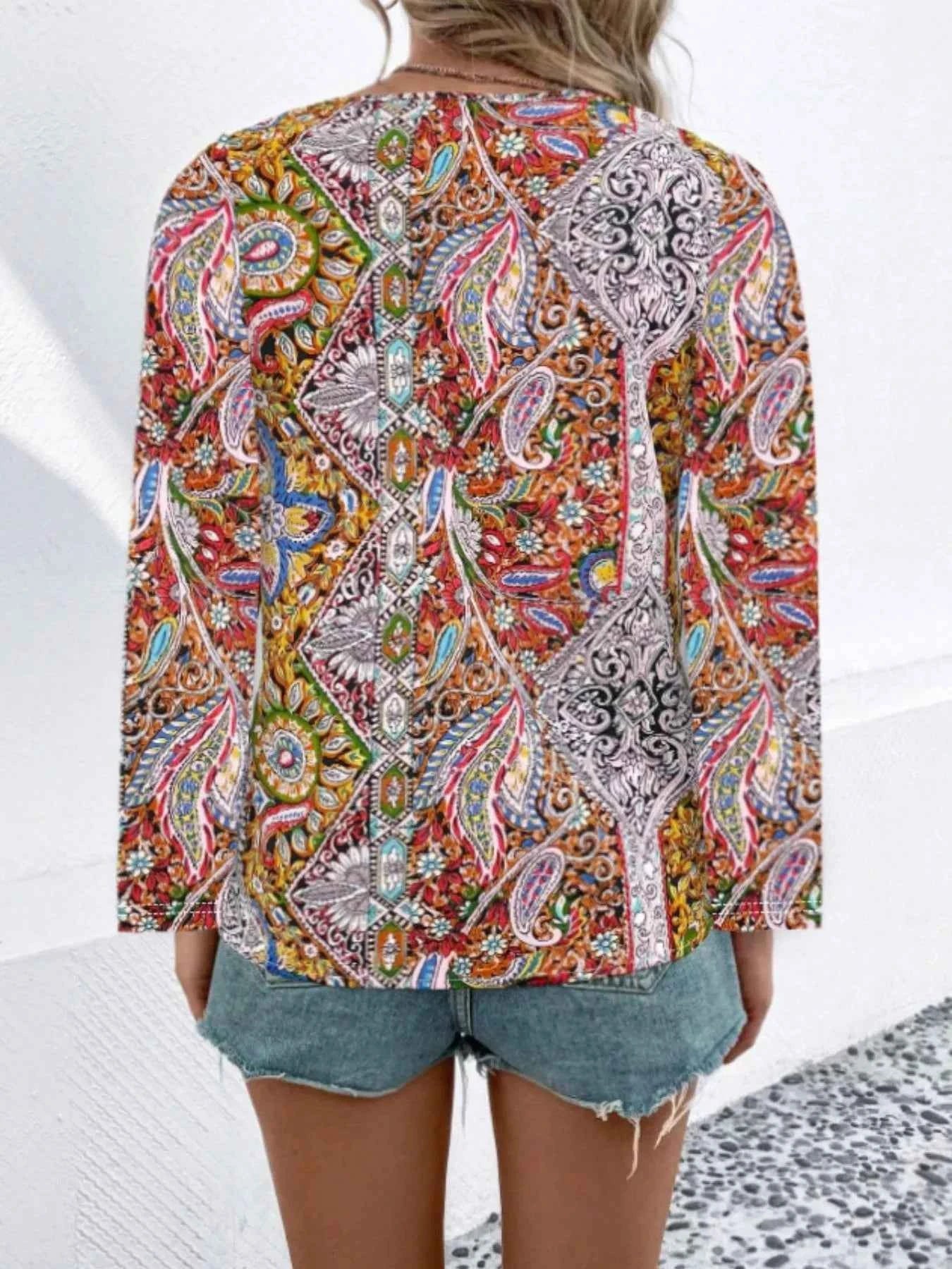 Printed V-Neck Long Sleeve Blouse 5fbd7ad0-b1ac-4aa6-9cb5-73ceb280eb89-Max-Origin