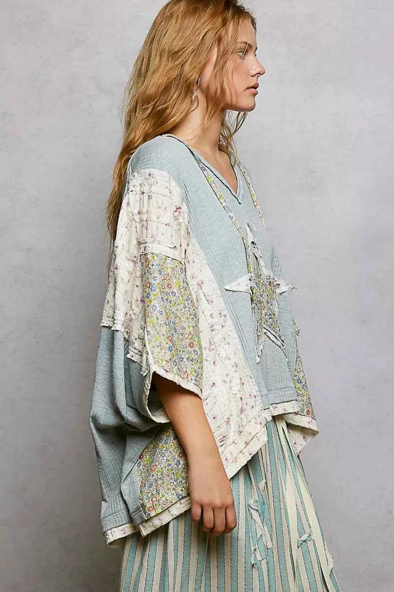 POL Floral Star Patch Hooded Blouse with Lace Contrast Detail 6061cbe8-1a54-4fff-9322-25126a268f76-Max-Origin