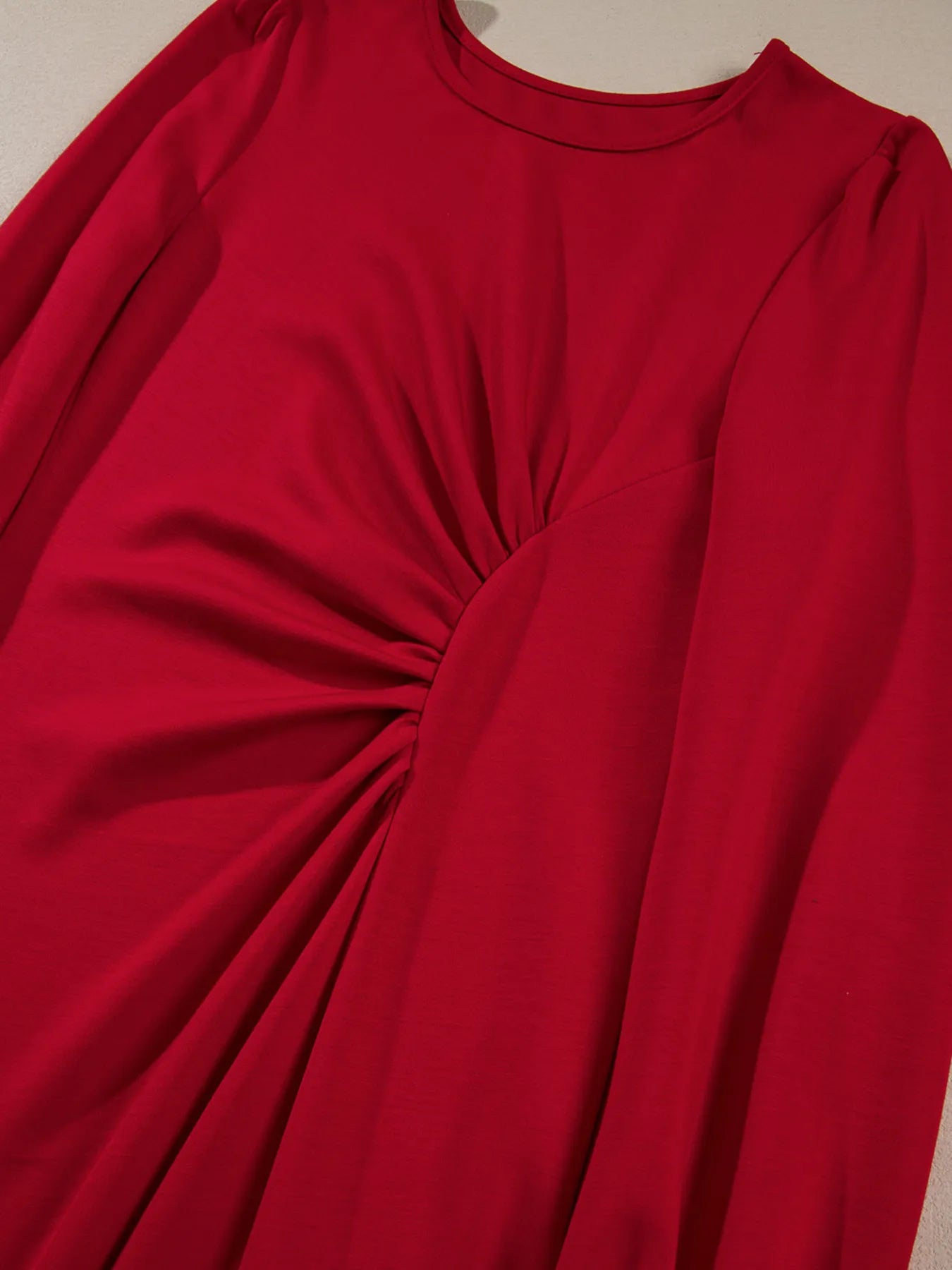 Solid Color Ruched Detail Long Sleeve Midi Dress 6105cd4a7c174831b56953a634dde4c8-Max-Origin