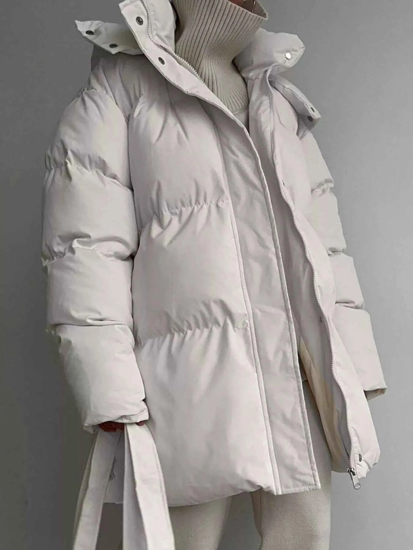 Mid-Length Thickened Hooded Winter Coat with Belted 612037f2-29eb-4beb-9ab1-400b49edb292-Max-Origin