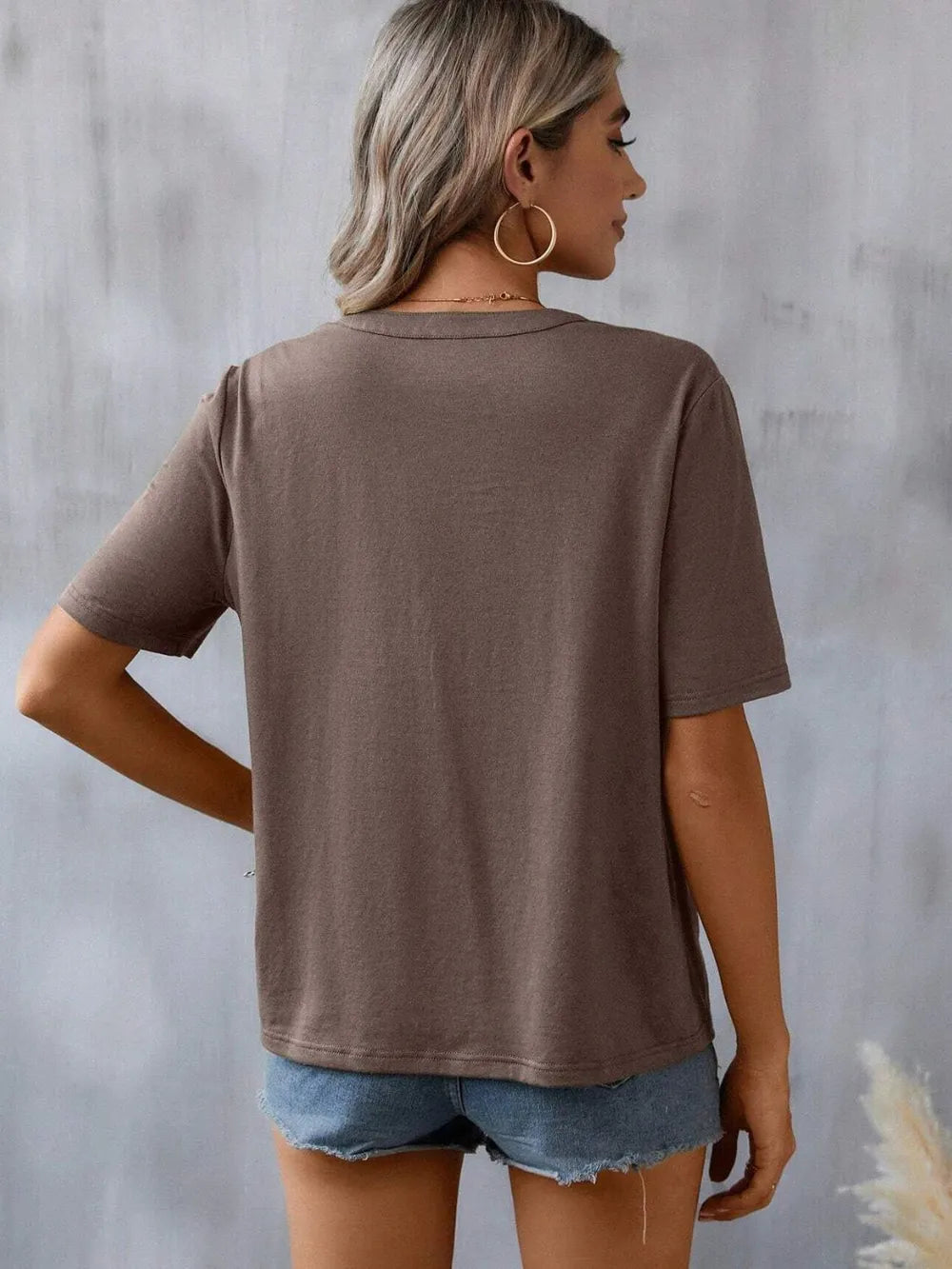 Embroidered Notched Short Sleeve T-Shirt 61a62422-7d4e-4d6e-a0f5-86b17f83f9b5-Max